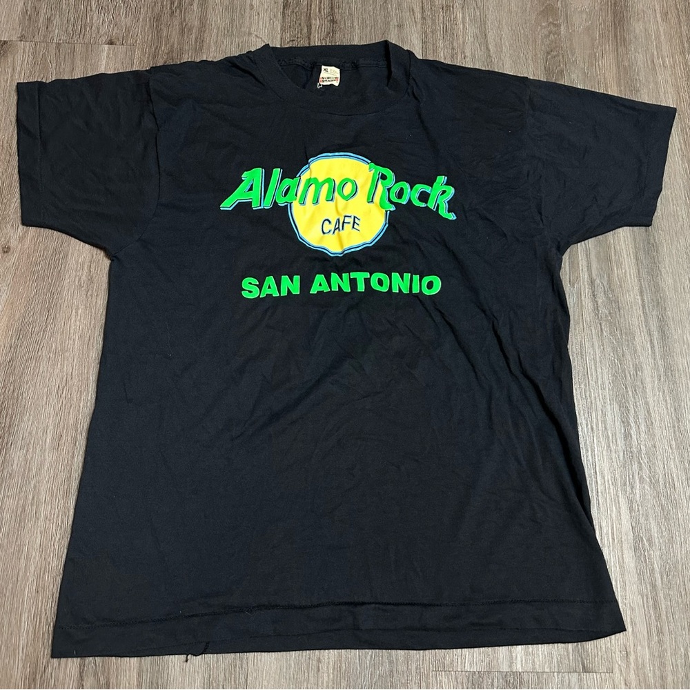 80s vintage screen stars Alamo Rock Cafe San Antonio Texas black graphic t shirt